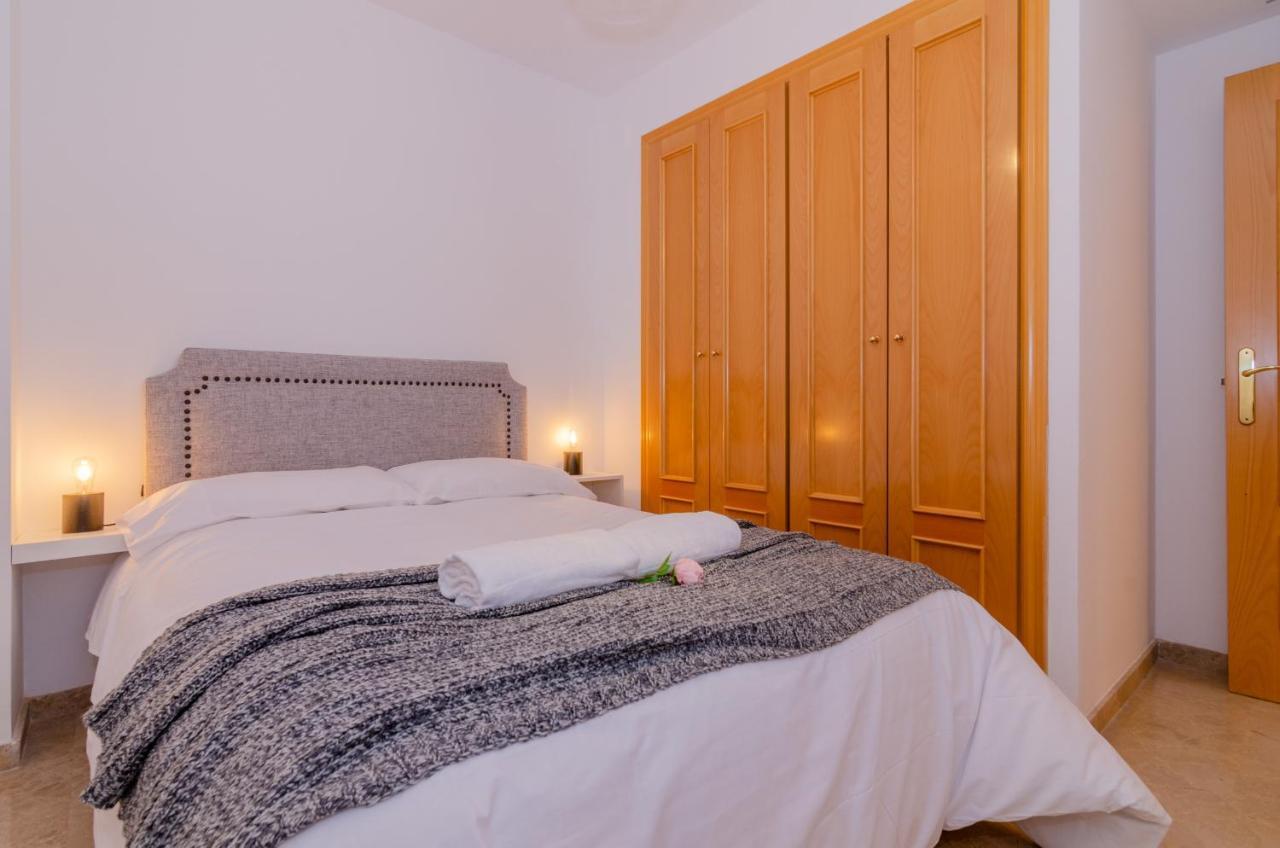 Apartment Wintowinrentals Teatinos, Metro, Free Parking & Pool. Malaga